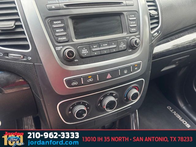 Used Car 2014 Kia Sorento  Lx For Sale Under $10,000 In San Antonio, Texas