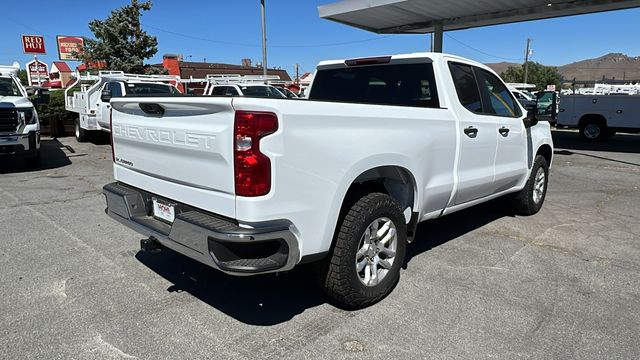 2024 Chevrolet Silverado 1500 WT 3