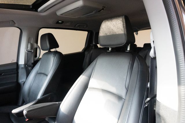Used 2023 Honda Odyssey Van