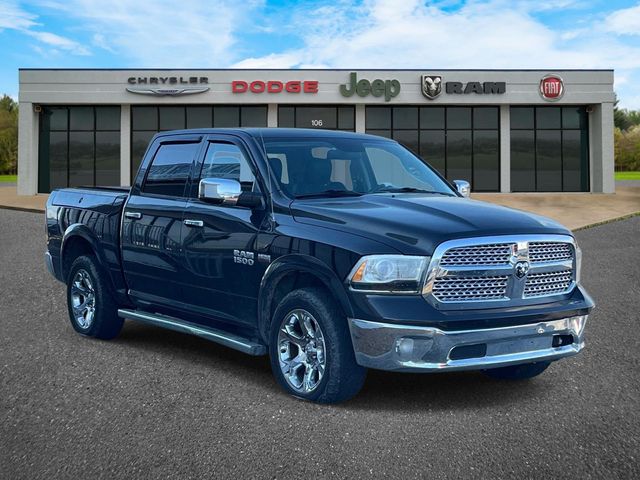 2016 RAM 1500 Laramie Crew Cab 4WD