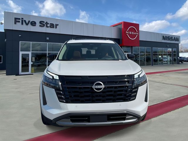 New 2026 White Nissan Platinum image 2