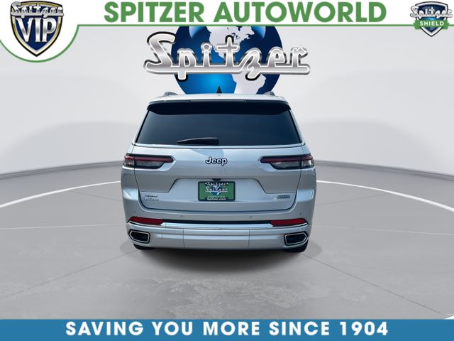 Certified Used 2023 Silver Jeep Overland image 8