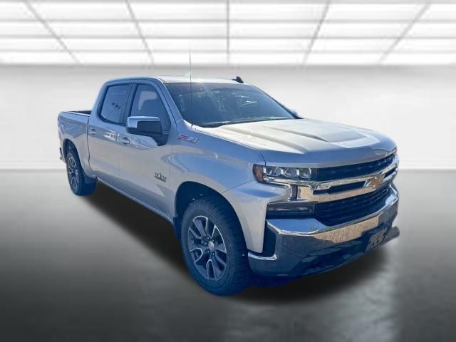 Silver Ice Metallic 2021 Chevrolet Silverado 1500 LT Crew Cab 4WD Pickup Truck Four-Wheel Drive 8-Speed Automatic