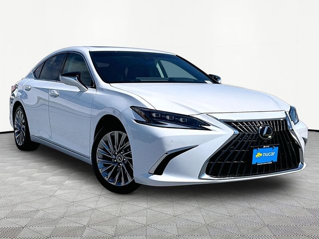 2025 Lexus ES Hybrid 300h Ultra Luxury FWD