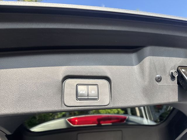 Used 2023 Gray Nissan SL image 13