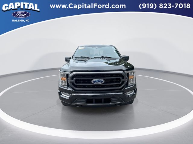Used 2023 Black Ford XLT image 3