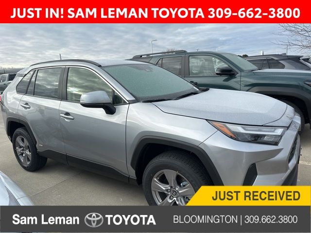 2025 Toyota RAV4 Hybrid XLE AWD