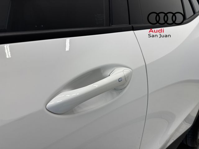 Used 2025 White Chevrolet 2RS image 9