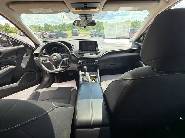 2022 Nissan Altima 2.5 SV Gray at Carlisle Cadillac Buick GMC