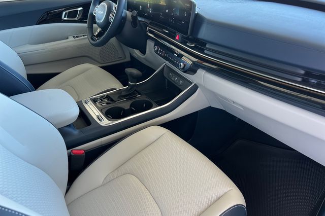 2026 Kia Carnival SX Prestige - Photo 19