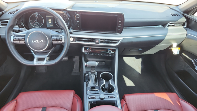 2023 Kia K5