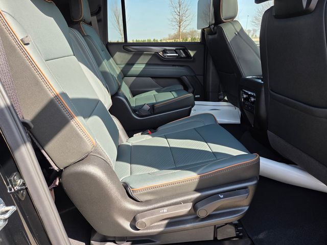 2026 GMC Yukon XL 4WD AT4