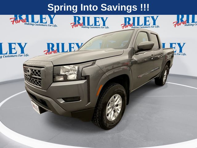 Gray (Gun Metallic) 2024 Nissan Frontier SV Crew Cab 4WD Pickup Truck Four-Wheel Drive 9-Speed Automatic Overdrive