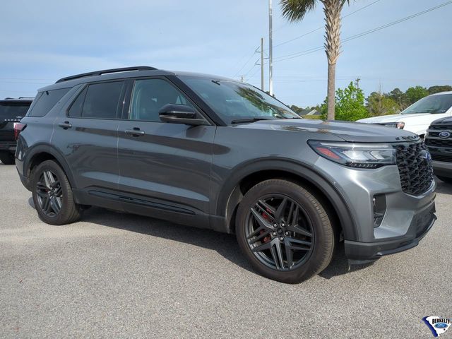 Carbonized Gray Metallic 2025 Ford Explorer ST AWD SUV / Crossover All-Wheel Drive Automatic