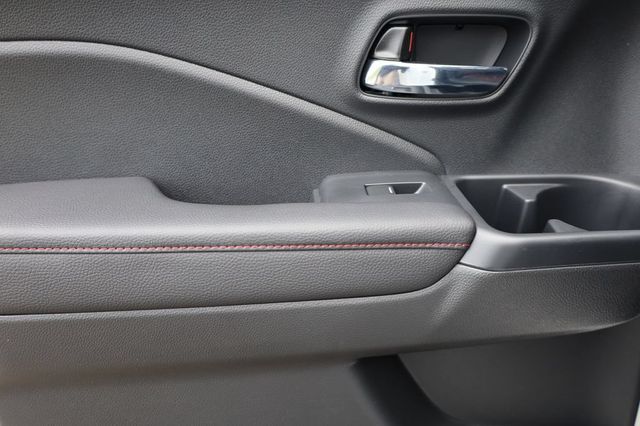 New 2026 Sonic Gray Pearl Honda Black Edition Two-Tone image 15