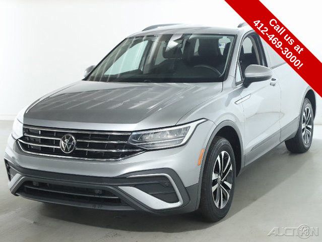 Silver Metallic 2023 Volkswagen Tiguan SUV / Crossover Front-Wheel Drive 8-Speed Automatic