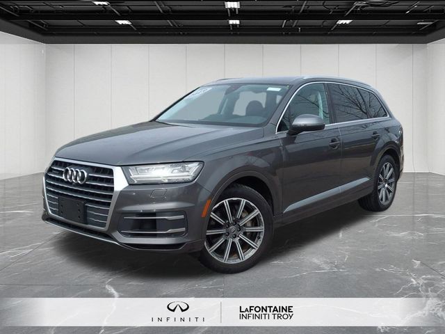 2019 Audi Q7 55 TFSI quattro Premium Plus