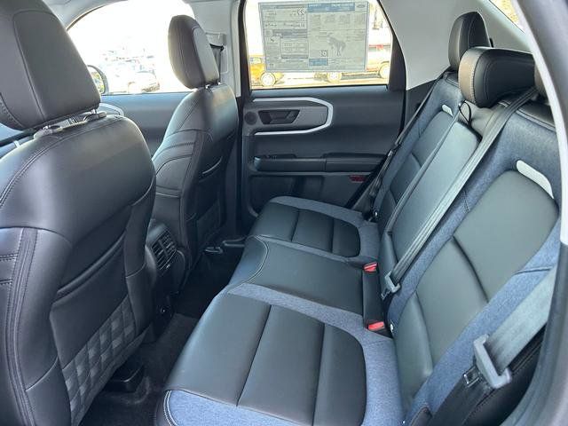 2025 Ford Bronco Sport Outer Banks® - 7
