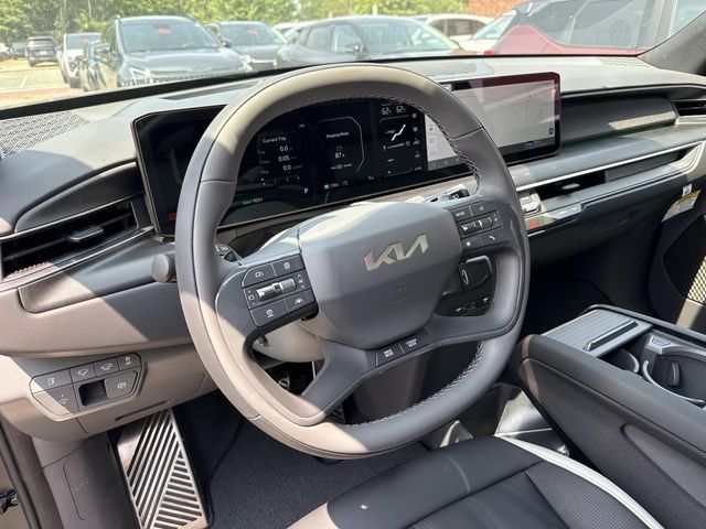 New 2026  Kia GT-Line image 2