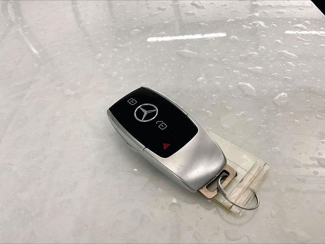 2022 Mercedes-Benz GLB GLB 250 - 8