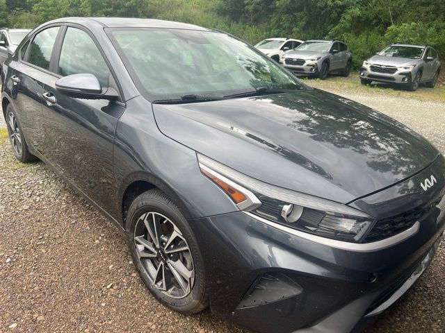 2023 Kia Forte LXS FWD