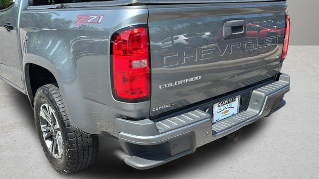 Used 2022 Gray Chevrolet Z71 image 36