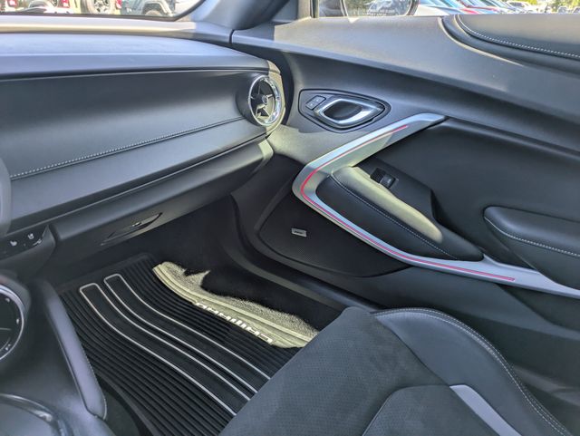 2021 Chevrolet Camaro RWD Coupe 2SS