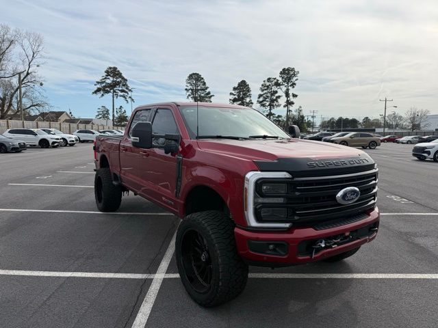 2025 Ford F-350 Super Duty Platinum Crew Cab 4WD