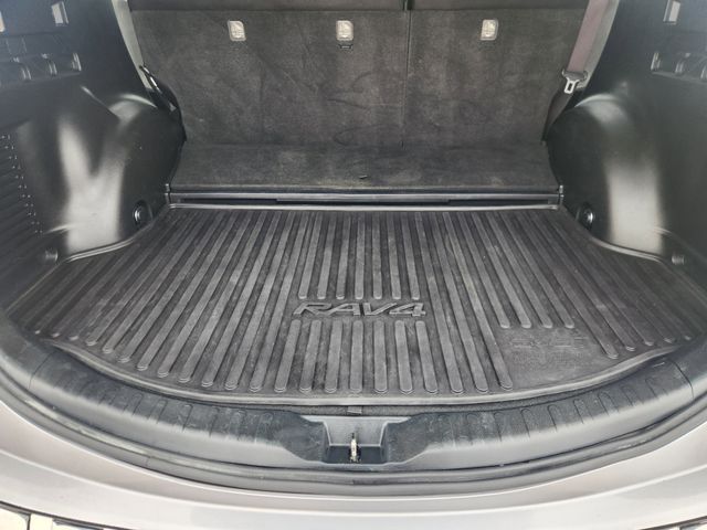 2018 Toyota RAV4 Hybrid XLE Silver at Bayway Cadillac of The Woodlands