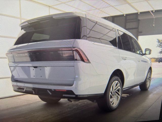 Used 2025 Lincoln Navigator Reserve with VIN 5LMJJ2LG0SEL09648 for sale in Kansas City