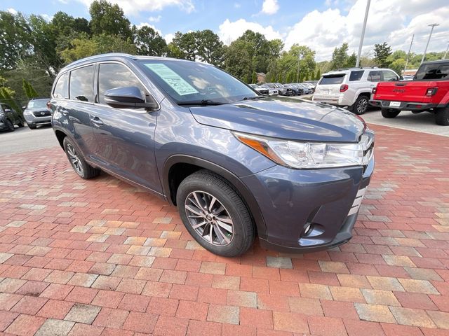 Used 2017 Toyota Highlander SUV