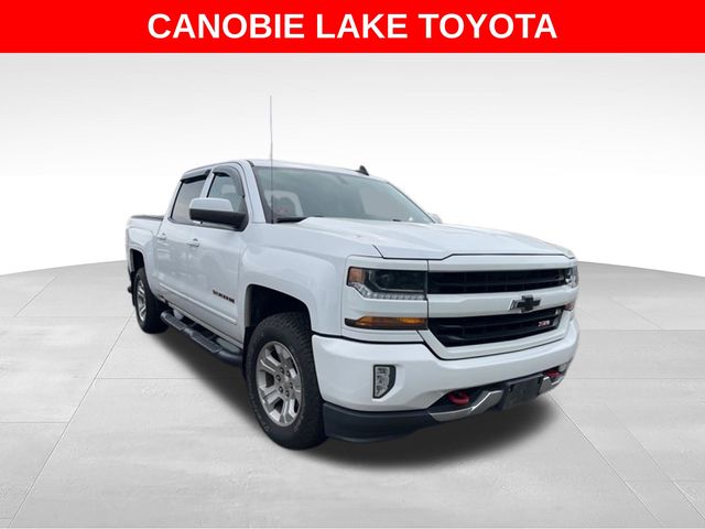 Summit White 2018 Chevrolet Silverado 1500 Pickup Truck Four-Wheel Drive 6-Speed Automatic Overdrive