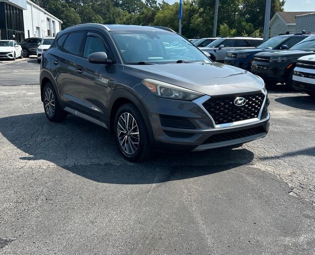 Gray (Magnetic Force Metallic) 2020 Hyundai Tucson SUV / Crossover Front-Wheel Drive 6-Speed Automatic