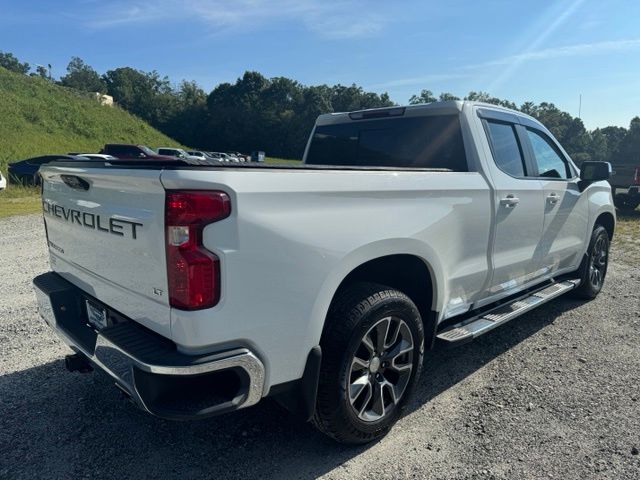 Used 2023 White Chevrolet LT image 9