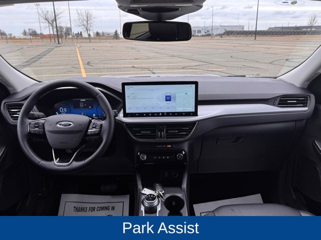 2025 Ford Escape Platinum