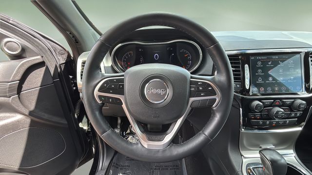 Used 2022 Black Jeep Laredo X image 12