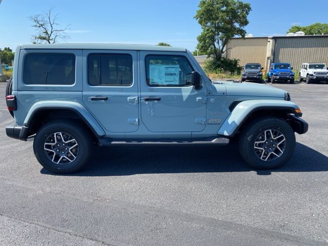 2024 Jeep Wrangler Sahara 4