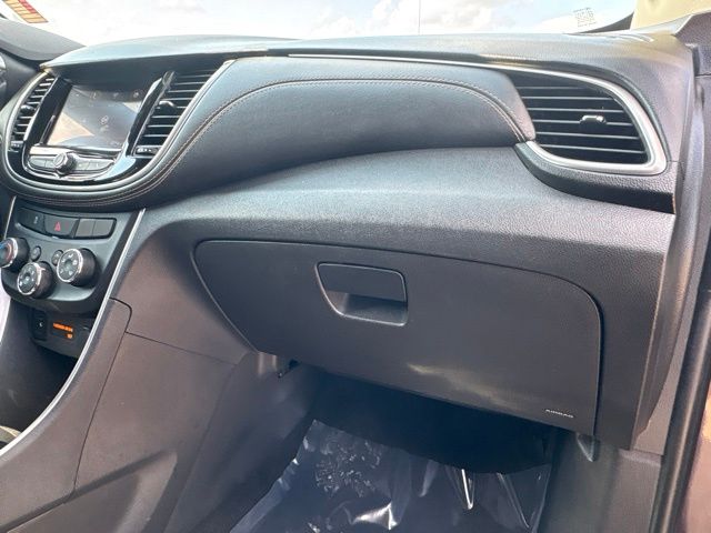 Used 2022 Chevrolet Trax SUV