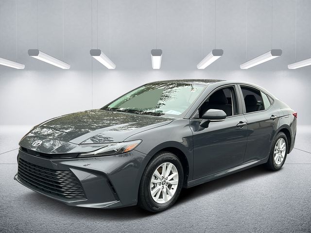 2025 Toyota Camry LE FWD