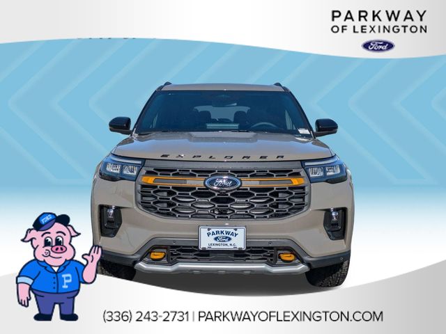 New 2026 Gray Ford Tremor image 2