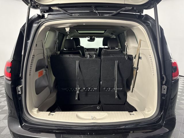 Used 2023 Chrysler Pacifica For Sale in Indianapolis, IN