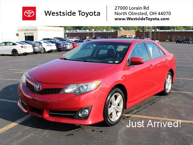 2014 Toyota Camry SE