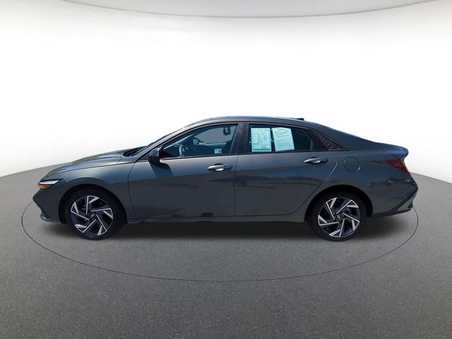 used 2025 Hyundai Elantra car, priced at $21,800