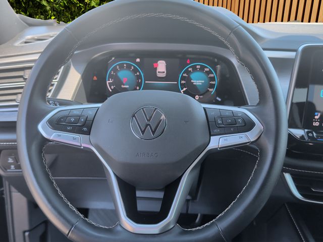 2024 VOLKSWAGEN ATLAS CROSS SPORT SE • 2.0L TURBO • FWD CLEAN CARFAX • 1 OWNER PANORAMIC SUNROOF • APPLE CARPLAY • ADAPTIVE CRUISE • BLIND SPOT MONITOR Thumbnail