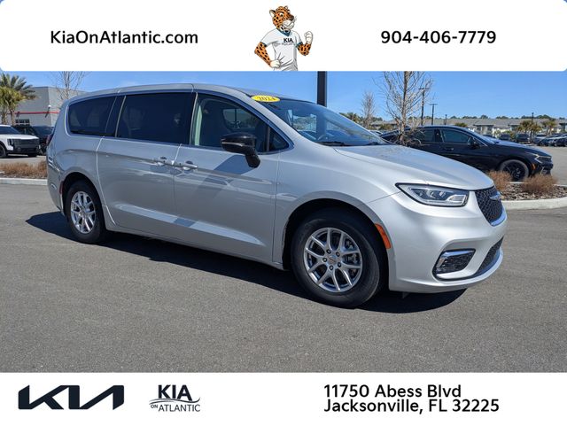 2024 Chrysler Pacifica Touring L FWD