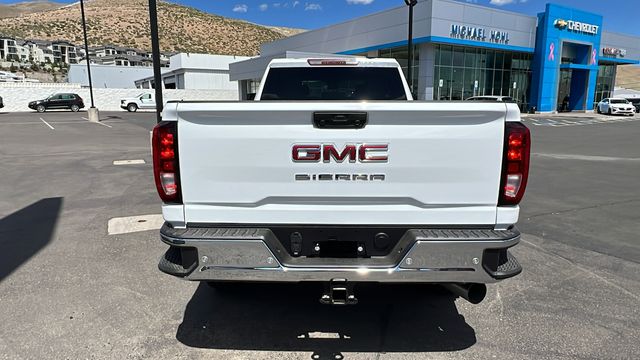 2024 GMC Sierra 2500HD Pro 4