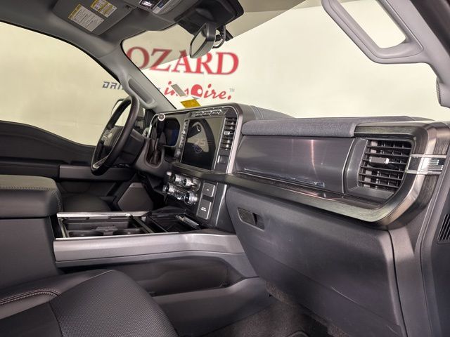 2023 Carbonized Gray Metallic Ford Super Duty F-250 SRW Lariat 4X4 Truck