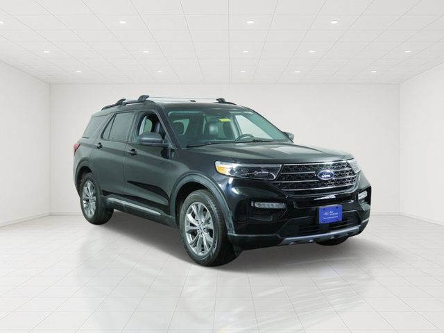  2021 Ford Explorer XLT AWD   