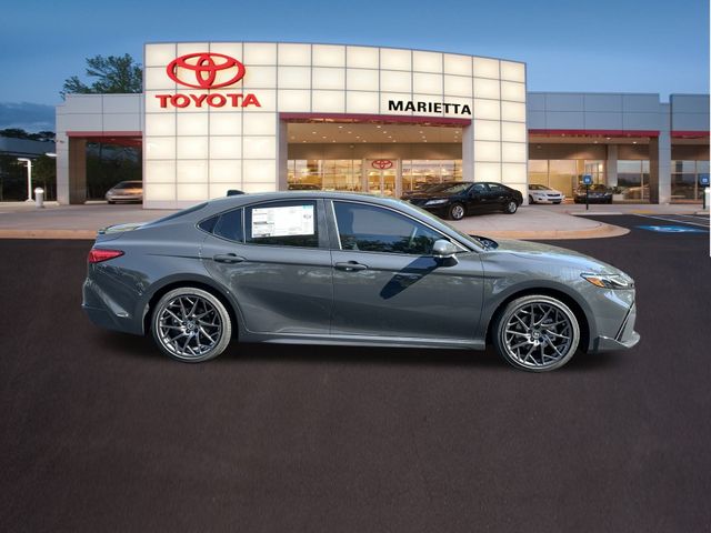 2025 Toyota Camry  28