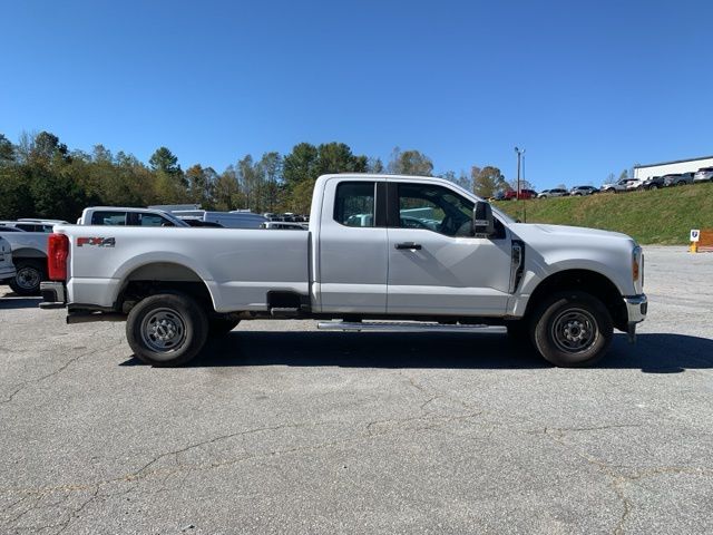 2023 Ford F-350SD XL 6